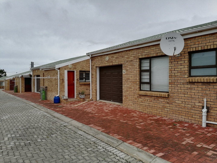 2 Bedroom Property for Sale in Jeffreys Bay Central Eastern Cape